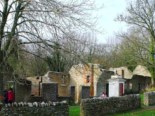Tyneham-UK-401-WC-2025-05-d383ed4edead5d8dc3f680bcba35b421 Weird Village Abandoned For 82 Years Now a Museum - The village was made empty, it has been lying for 82 years, deserted, know what it looks like today!