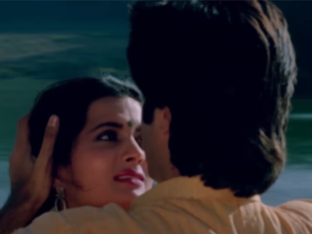 Debut with a blockbuster film, Sridevi-Madhuri also became 'Guru' as soon as it comes