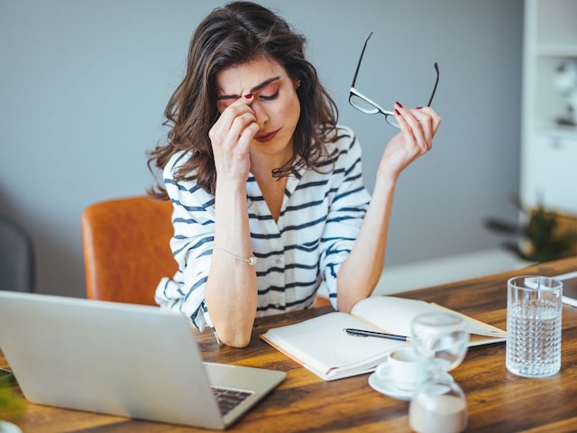 Youth facing the most stress on the workplace, this age employees are cutting the pleasure! Youth facing the most stress on the workplace, this age employees are cutting the pleasure!