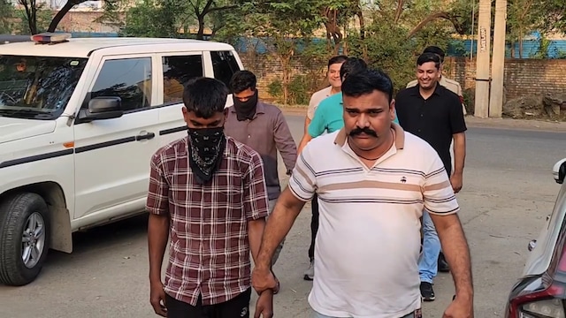 हाथों और दूसरी शादी में मेहंदी-चुदा ... किसकी लाश खेतों में पाई गई थी? पति गिरफ्तार