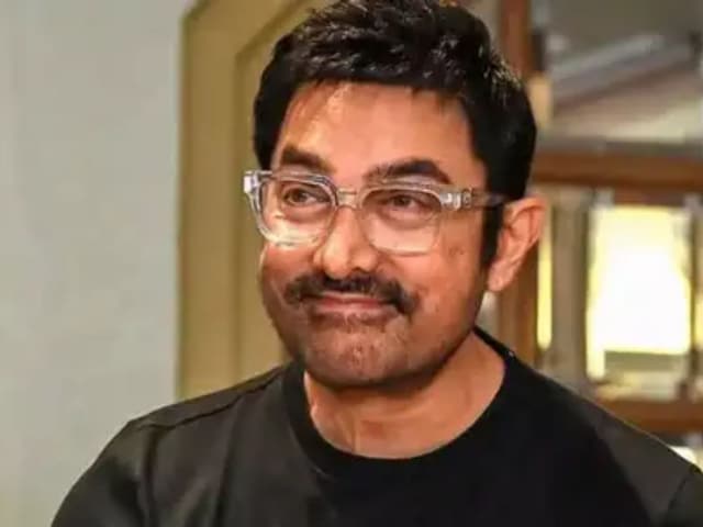 '3 crore people saw hit films ...' Aamir said for Bollywood not earning