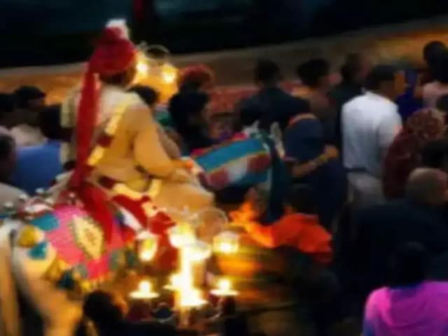 मेहमान शादी की पार्टी खाने के लिए आए थे, चुपके से ऐसी बात की, दुल्हन की इंद्रियां भी उड़ गईं!