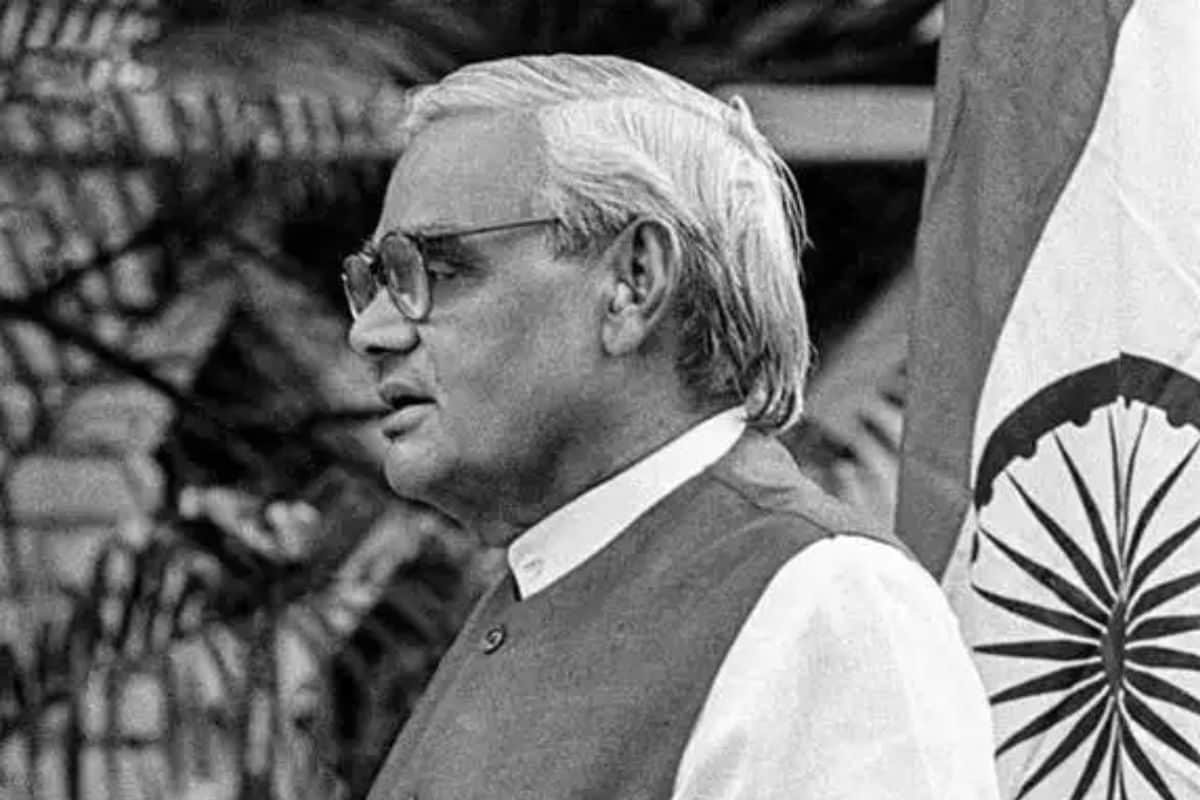 टूट गया सियासी सीजफायर विपक्ष पर विपक्ष ही हमलावर अटल जी से ही सीख लेते