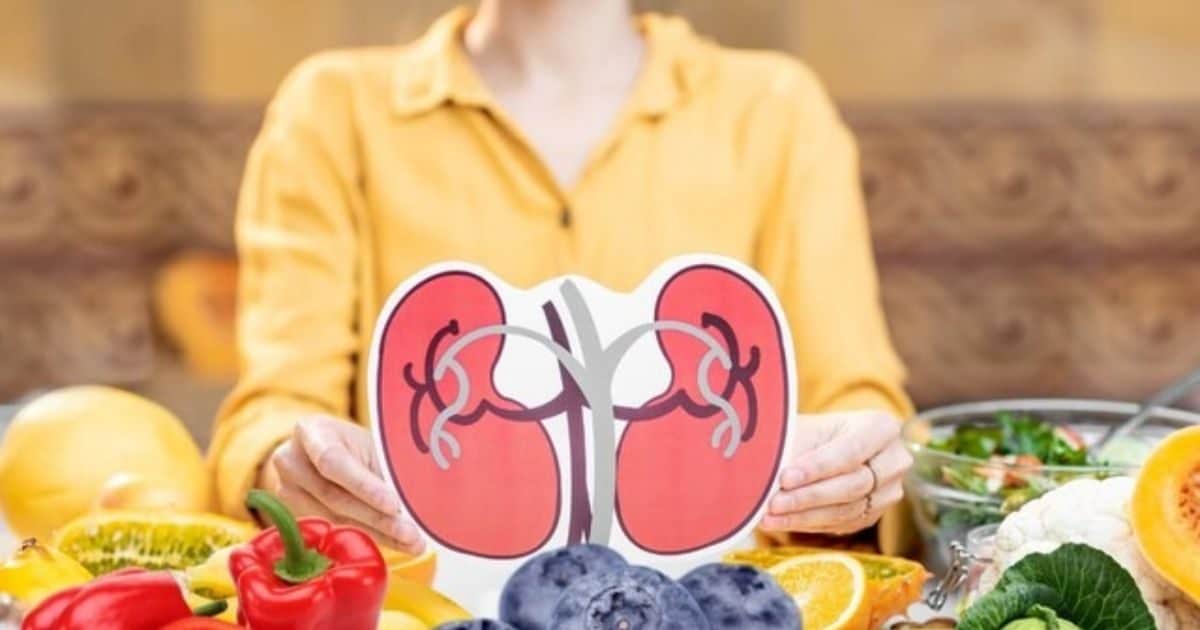 सुबह उठकर खाएं ये 5 फल, किडनी की कर देगी एकदम सफाई, सारी गंदगी को कर देंगे बाहर