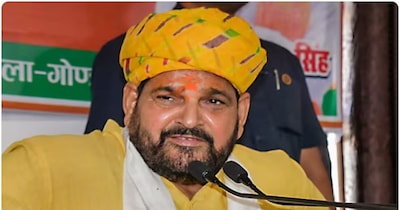 बृज भूषण शरण सिंह.