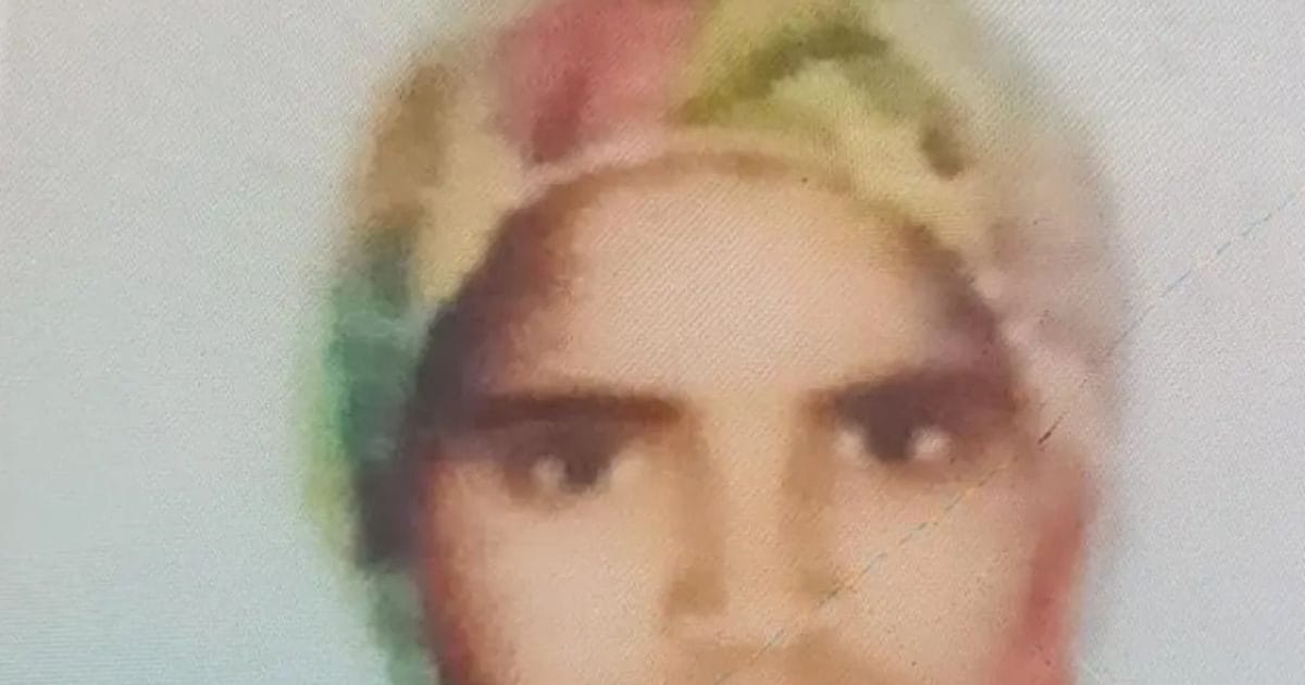 पत्नी को पार्क घुमाने ले गया पति, नहर में दिखीं भूखी मछलियां, बीवी को ही काटकर करवा दिया नाश्ता!
