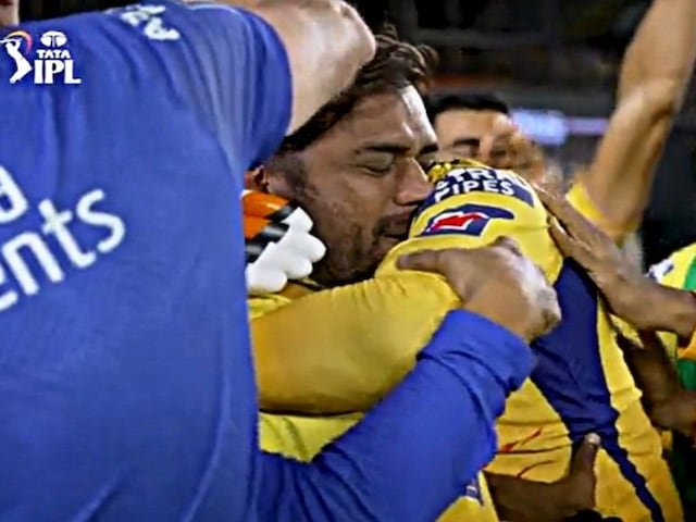 Fleming cannot hear a word against Dhoni, said on 33 runs looting over