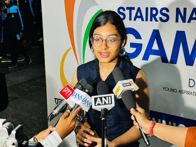 राधिका ओझा को पैरा एथलीट्स उत्कृष्टता पुरस्कार 2025 मिला राधिका ओझा को पैरा एथलीट्स उत्कृष्टता पुरस्कार 2025 मिला
