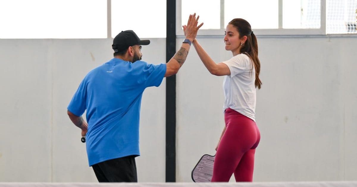 Virat Kohli Anushka Sharma pickleball: अनुष्का के साथ विराट ने खेला खास गेम, फिटनेस गोल दे रहे मिस्टर एंड मिसेज कोहली