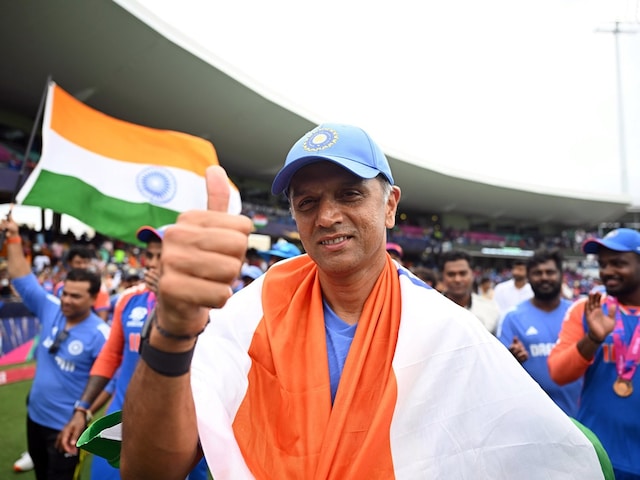 How to become a successful cricketer? Everyone should listen to these tips of world champion coach Dravid How to become a successful cricketer? Everyone should listen to these tips of world champion coach Dravid