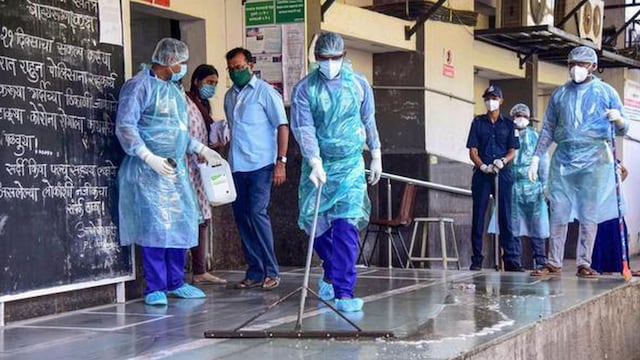 BA पास युवक-युवती कर रहे थे ऐसा काम, पुलिस की पड़ी नजर, देखते ही मची धरपकड़ BA पास युवक-युवती कर रहे थे ऐसा काम, पुलिस की पड़ी नजर, देखते ही मची धरपकड़