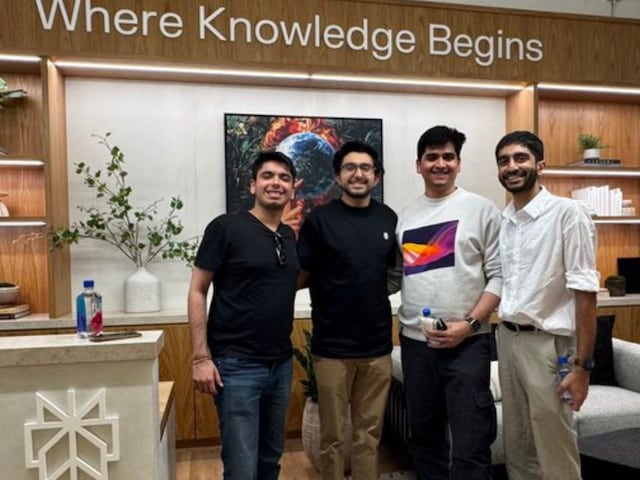 भारत खत्म करेगा गूगल की बादशाहत! जल्द मिलने वाला है नया सर्च इंजन भारत खत्म करेगा गूगल की बादशाहत! जल्द मिलने वाला है नया सर्च इंजन