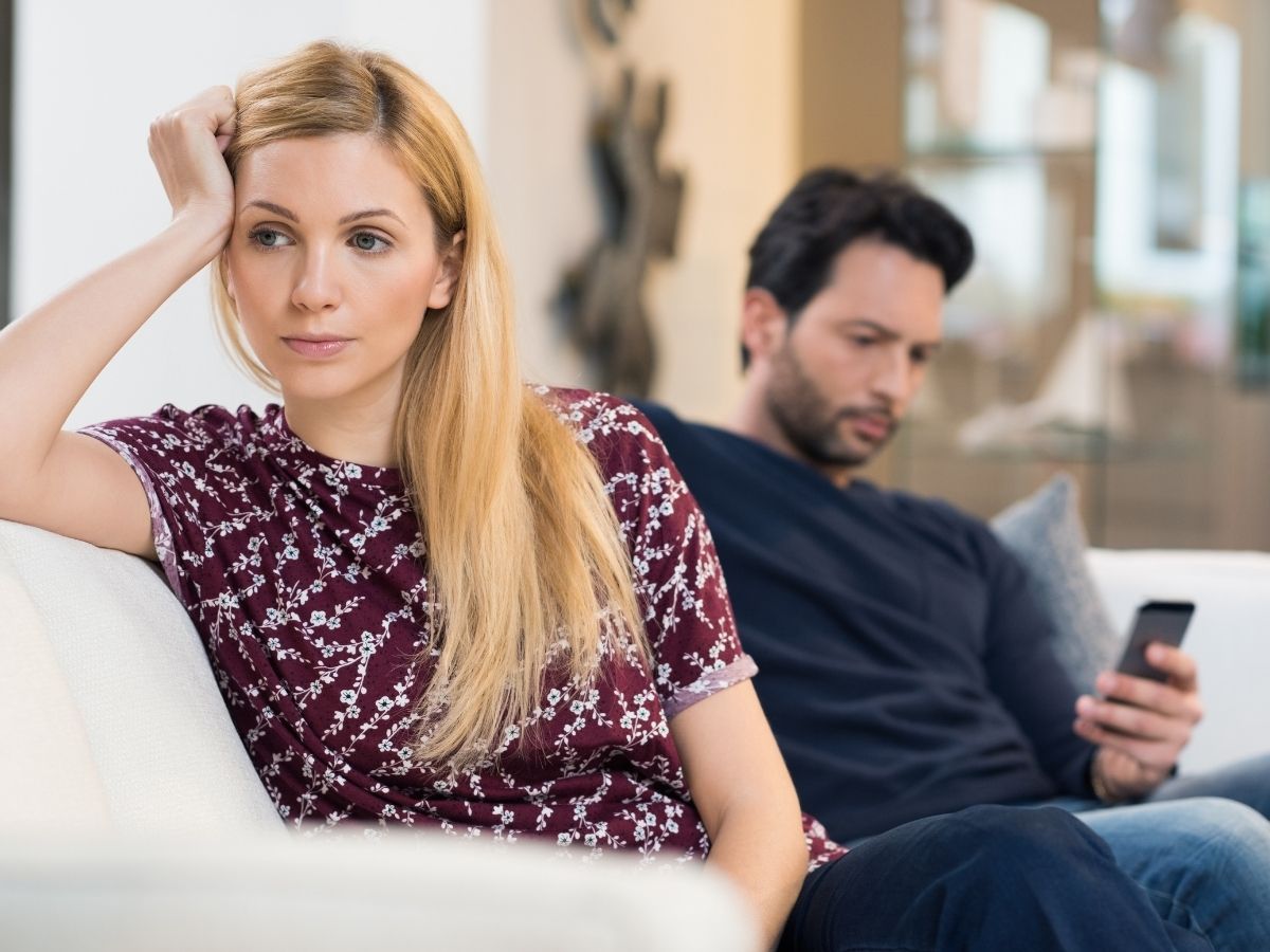 Relationship, Greek Women Enter Divorce after chat GPT interpretation