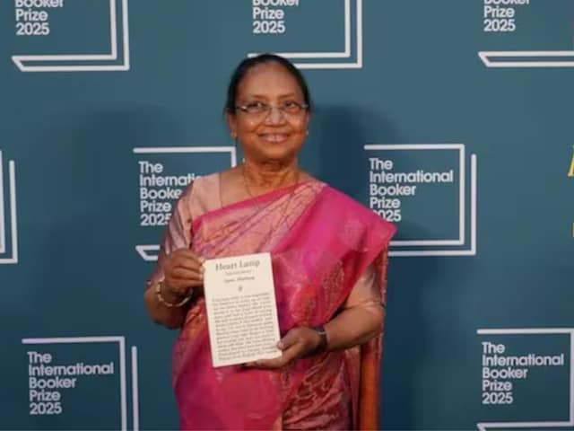कौन हैं बानू मुश्ताक,जिन्होंने 50 साल पहले कहानियां लिखनी शुरू कीं, मिला बुकर कौन हैं बानू मुश्ताक,जिन्होंने 50 साल पहले कहानियां लिखनी शुरू कीं, मिला बुकर