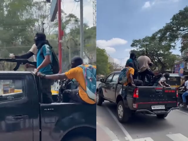 वायरल वीडियो में जीप में जाते दिखे बंदूकधारी, किसी को लगी फिल्म की शूटिंग तो.. वायरल वीडियो में जीप में जाते दिखे बंदूकधारी, किसी को लगी फिल्म की शूटिंग तो..