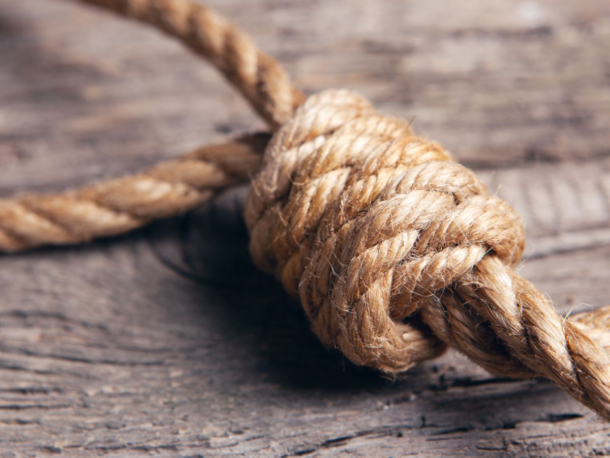hanging-punishment-401-Canva-2025-05-a6e225c97f52147d9c0b88b98b78a246 Which method is most painful and lethal way of execution as per experts - Who is the way of death punishment, how painful, in whom it takes time and in which time is more?