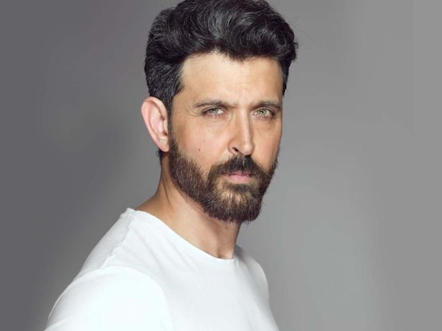 KGF-कांतारा के मेकर्स से मिलाया ऋतिक रोशन ने हाथ, कर दिया बड़ा ऐलान, अब साउथ में भी एक्टर का होगा बोलबाला KGF-कांतारा के मेकर्स से मिलाया ऋतिक रोशन ने हाथ, कर दिया बड़ा ऐलान, अब साउथ में भी एक्टर का होगा बोलबाला
