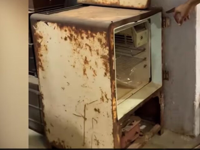 सौ सालों तक कबाड़ में पड़ा था डिब्बा, राजा-महाराजों के घर की था शान सौ सालों तक कबाड़ में पड़ा था डिब्बा, राजा-महाराजों के घर की था शान
