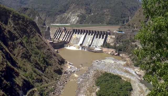 सिंधु जल संधि पर एक और अटैक, बगलिहार का फाटक बंद, विश्व बैंक से कही ये बात