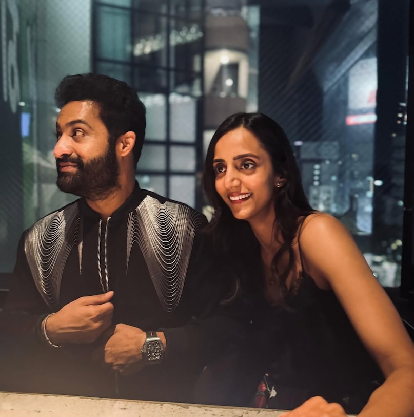 The father of Junior NTR went against his family and married a second marriage. His family was strongly against him and Shalini's relationship. NTR Rama Rao was so angry with the son's decision of his son's second marriage that he evicted him from the house.