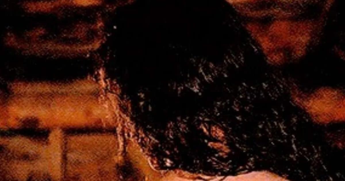 मां हैं मशहूर एक्ट्रेस, बेटी के पास 24 साल में 4,600 करोड़ की संपत्ति, जानिए कौन है ये अमीर परिवार की वारिस