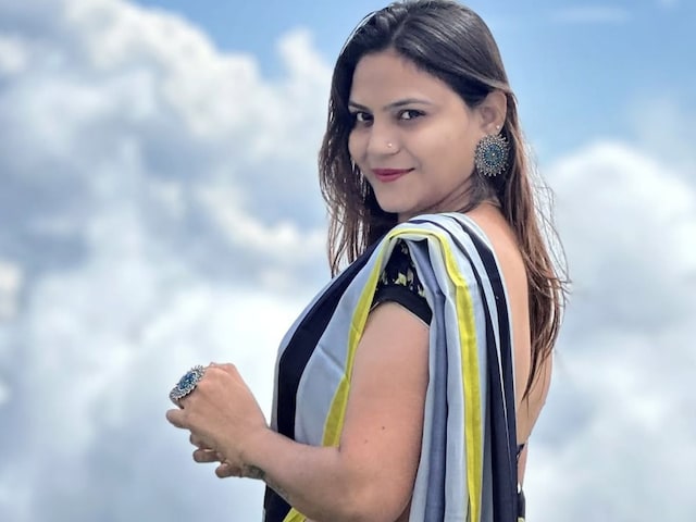 ज्योति मल्होत्रा की डायरी पुलिस का हाथ है, यह इसके बारे में पता चला, मुझे यू से प्यार है ज्योति मल्होत्रा की डायरी पुलिस का हाथ है, यह इसके बारे में पता चला, मुझे यू से प्यार है