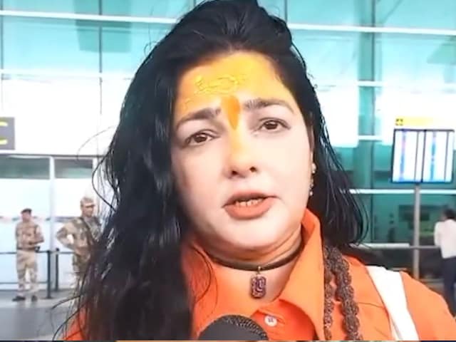 ‘मुस्लिम से प्यार है लेकिन…’ ऑपरेशन सिंदूर के बाद ममता कुलकर्णी का बड़ा बयान, पाकिस्तानी कनेक्शन के दिए संकेत!