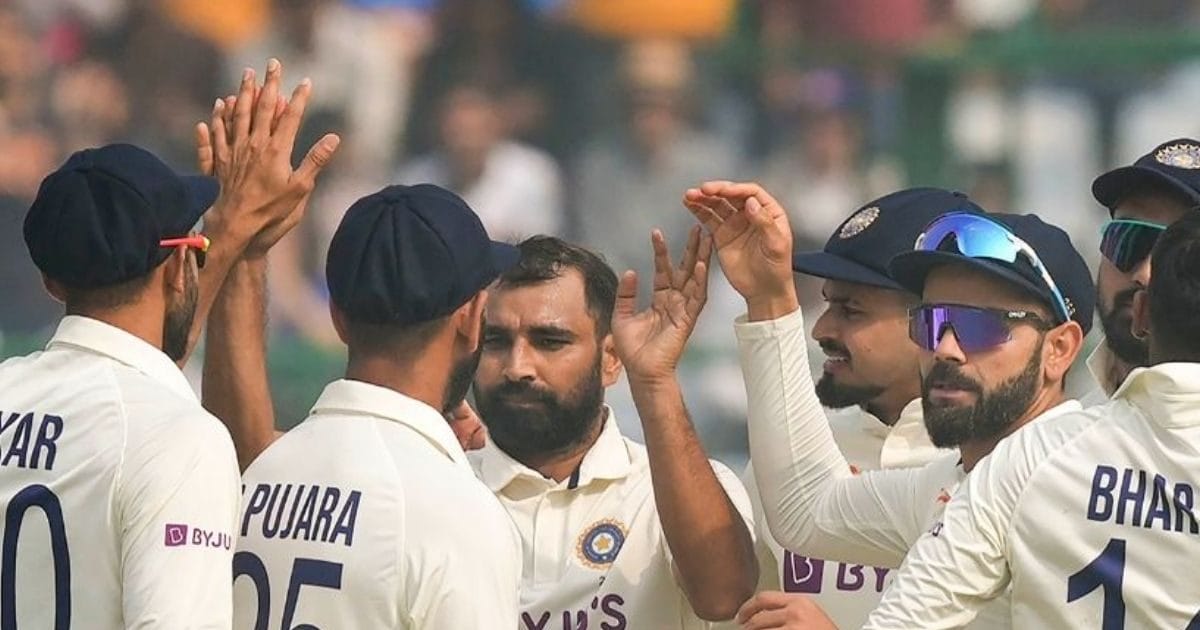 Duleep Trophy Live score: सारे विकेट ले उड़ा गुमनाम गेंदबाज, मोहम्मद शमी किसी को आउट नहीं कर पाए, लंच तक कै…