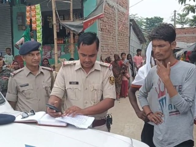 जिस घर में होनी थी शादी वहां हो गई झड़प,बेटी की डोली से पहले उठी पिता की अर्थी