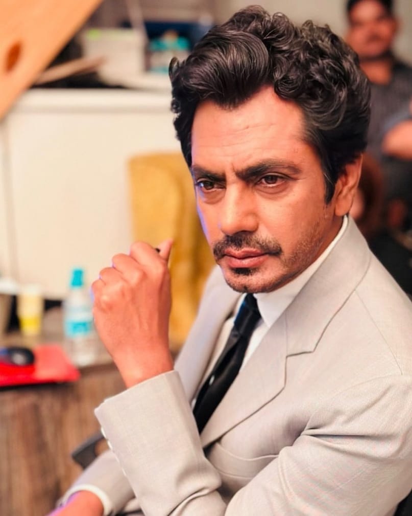 The star of Nawazuddin Siddiqui from the director's film 'Gangs of Wasseypur' shone. This film gave him the role he deserved. Gradually Nawaz secured his place as a lead hero among the audience, but this journey was also not easy.