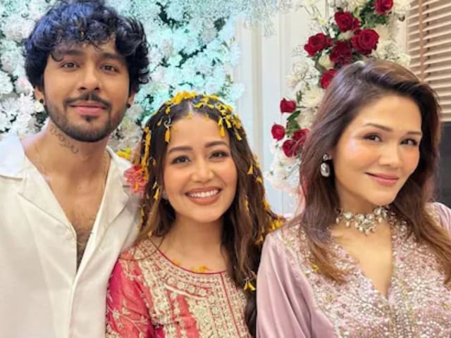 First broke relationship, then found hug, Sonu Kakkar broke silence on reconciliation First broke relationship, then found hug, Sonu Kakkar broke silence on reconciliation