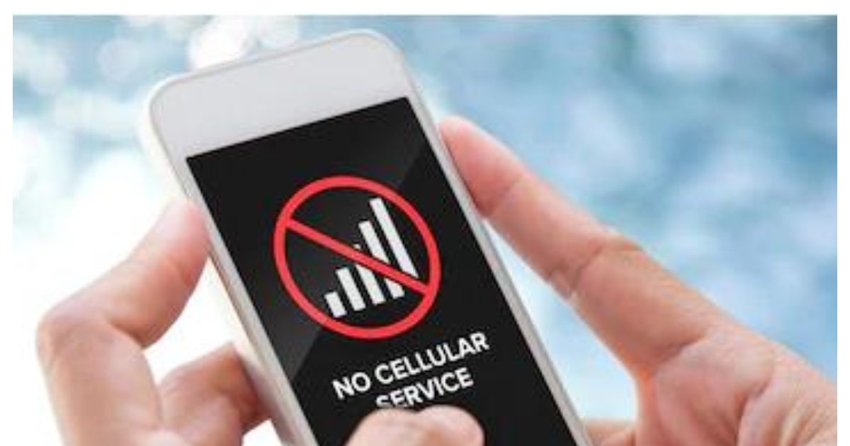 Tach – मोबाइल टावर के पार्ट्स ही उड़ा ले जा रहे चोर! फोन से नेटवर्क गायब – news18 Hindi