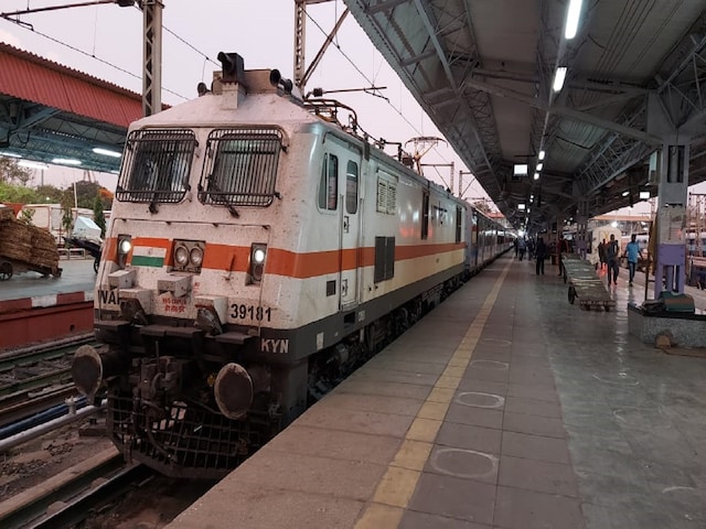 पीएम जिस ट्रेन को दिखाएंगे झंडी, वो इन तीन राज्‍यों के यात्रियों को देगी राहत