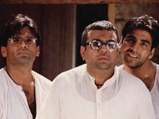 ‘मुझे कॉल मत करो’, परेश रावल ने डायरेक्टर को लगाई फटकार, Hera Pheri 3 छोड़ने की खबर पर रो पड़े थे अक्षय कुमार ‘मुझे कॉल मत करो’, परेश रावल ने डायरेक्टर को लगाई फटकार, Hera Pheri 3 छोड़ने की खबर पर रो पड़े थे अक्षय कुमार