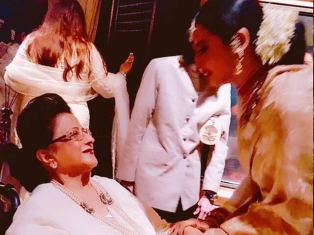 These 2 women are 'princesses' for Boney Kapoor, not Sridevi, see the picture