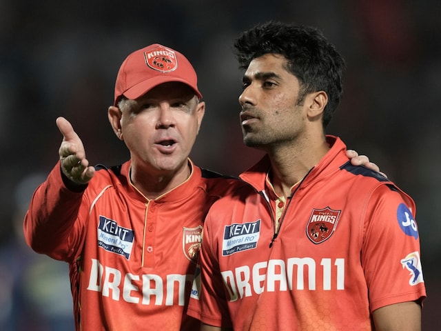 If you are a jigra, then like a ponting ... at the last moment, the foot drawn back by climbing the flight If you are a jigra, then like a ponting ... at the last moment, the foot drawn back by climbing the flight
