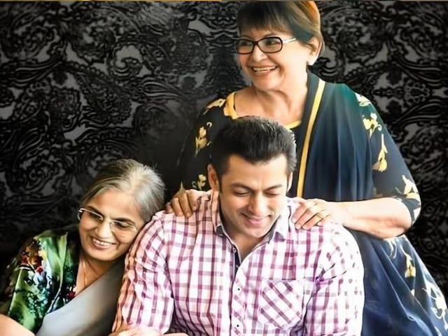 Salman Khan's special message on Mother's Day, photo shared with mother Salma and Helen Salman Khan's special message on Mother's Day, photo shared with mother Salma and Helen