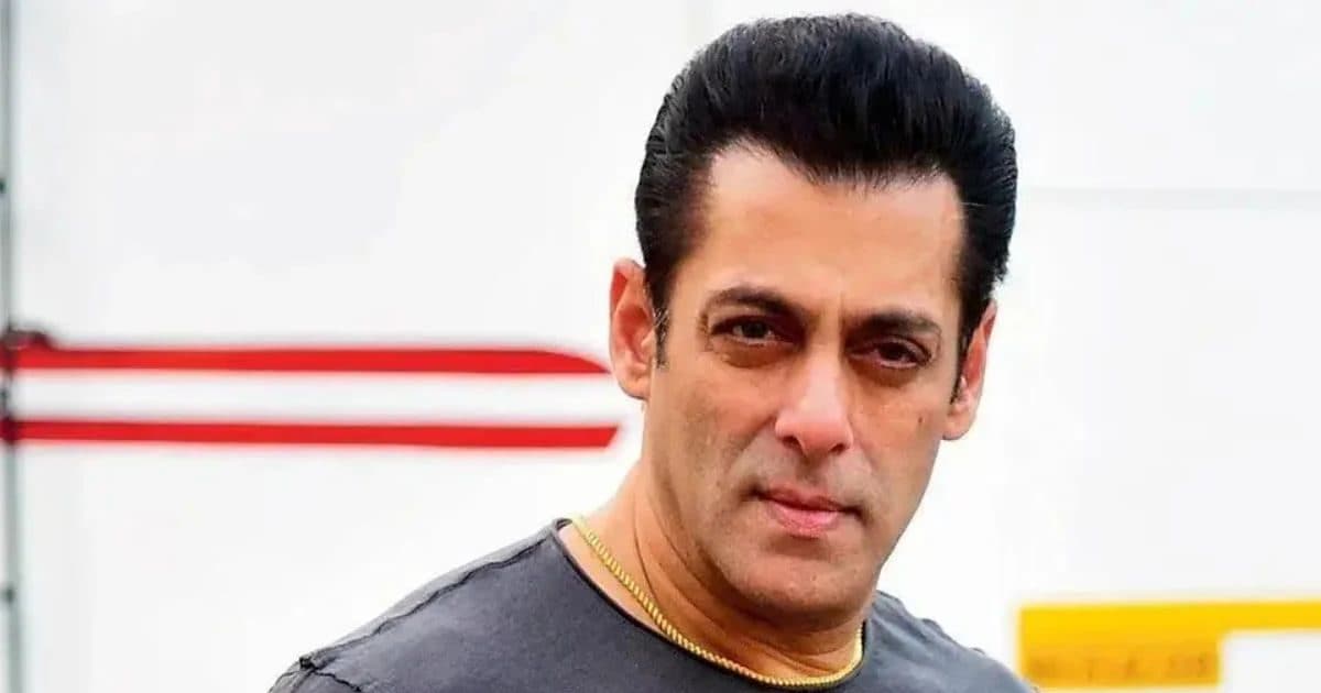 Salman Khan’s bulletproof Mercedes and tight security video viral.