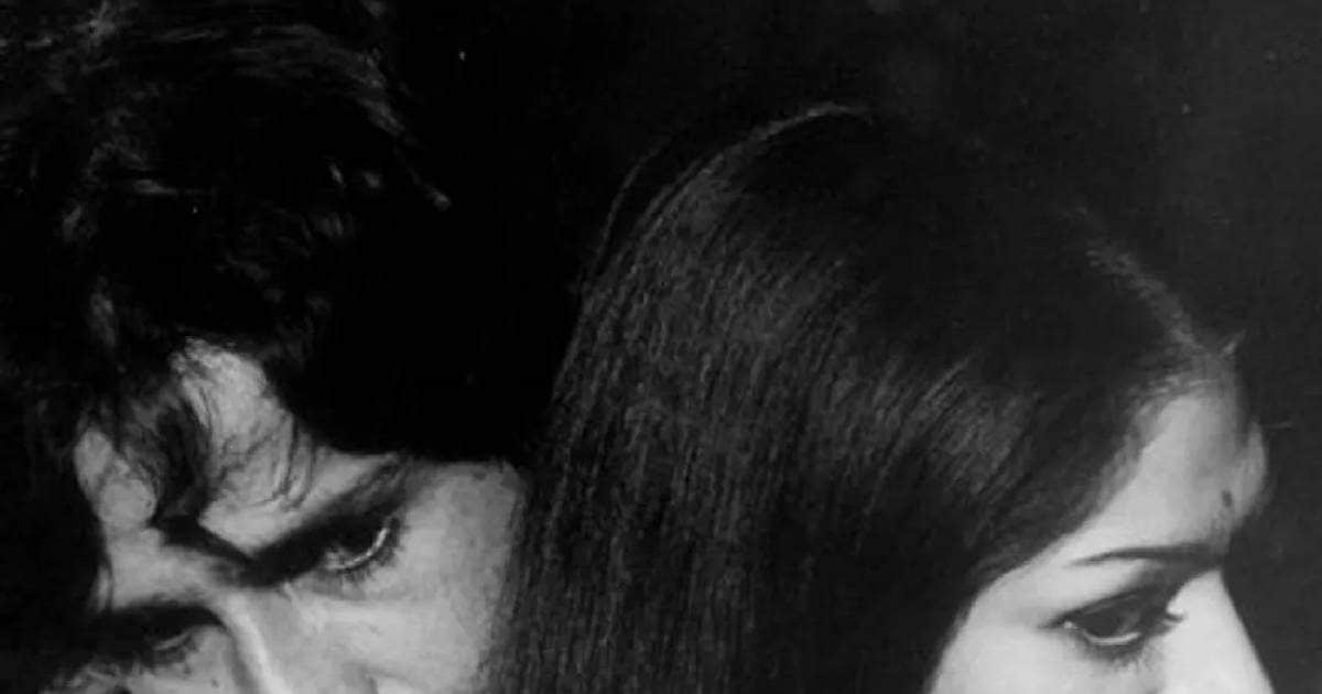 This film of Shashi Kapoor was banned, the audience caught his forehead after seeing the heroine, the actress was nervous in 1 scene