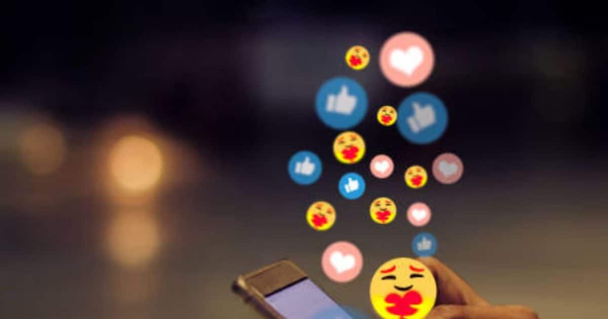 Tach – अंगूठे की एक्सरसाइज! सोशल मीडिया स्क्रॉलिंग सालभर में चढ़ा देती है 16 बार एवरेस्ट