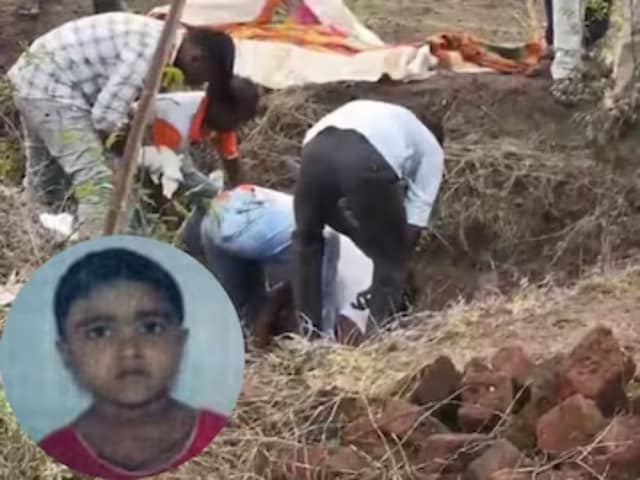 सोलापुर में मासूम की रहस्यमयी मौत, मां ने पिता पर लगाए गंभीर आरोप सोलापुर में मासूम की रहस्यमयी मौत, मां ने पिता पर लगाए गंभीर आरोप