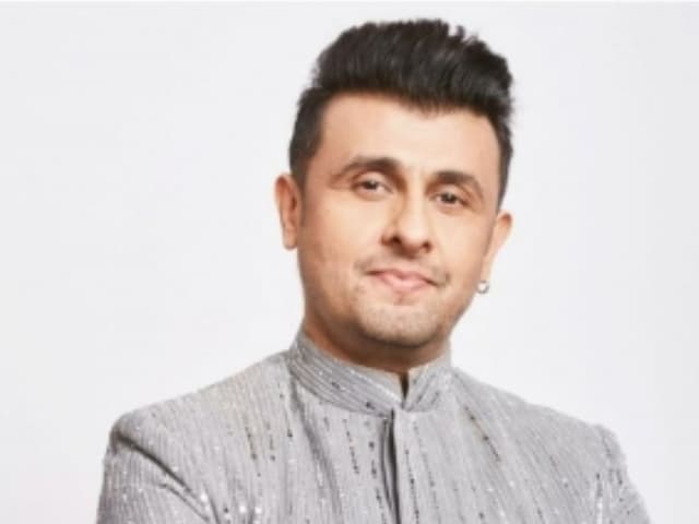 Sonu Nigam was a big relief from the court, after FIR knocked the door Sonu Nigam was a big relief from the court, after FIR knocked the door