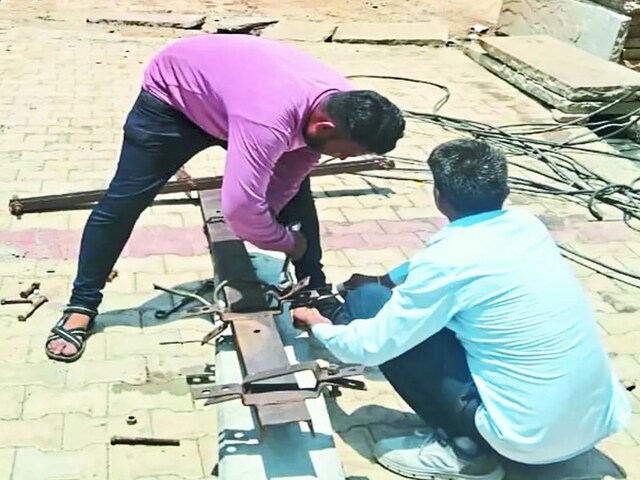 घंटेभर की आंधी में 70 लाख का नुकसान! उखड़ गए 115 बिजली के खंभे