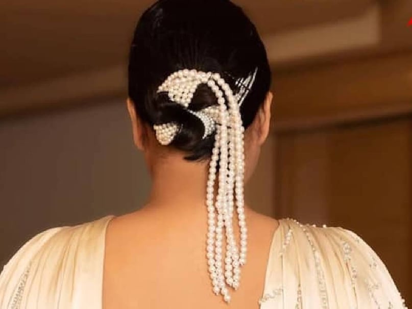 बॉलीवुड का सबसे विवादित सीन देने वाली एक्ट्रेस, पर्दे पर की ऐसी गंदी हरकत, देख ऑडियंस के पैरों तले खिसक गई थी जमीन