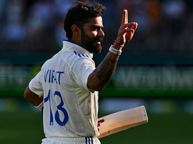 What is the story behind this picture, why did Kohli choose it on retirement? What is the story behind this picture, why did Kohli choose it on retirement?