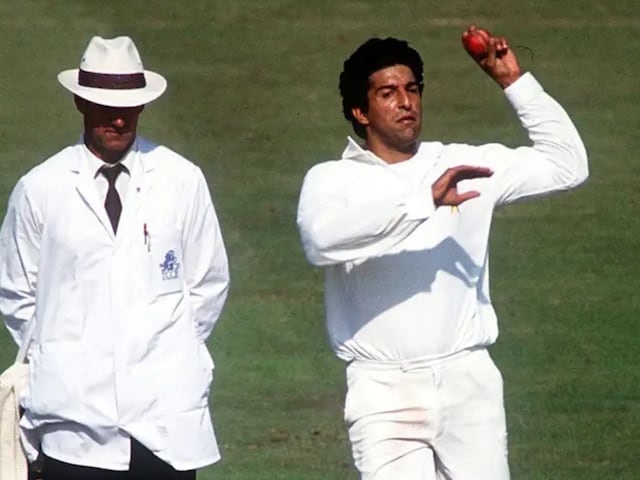 Wasim Akram made Pakistan champion with hat -trick Wasim Akram made Pakistan champion with hat -trick
