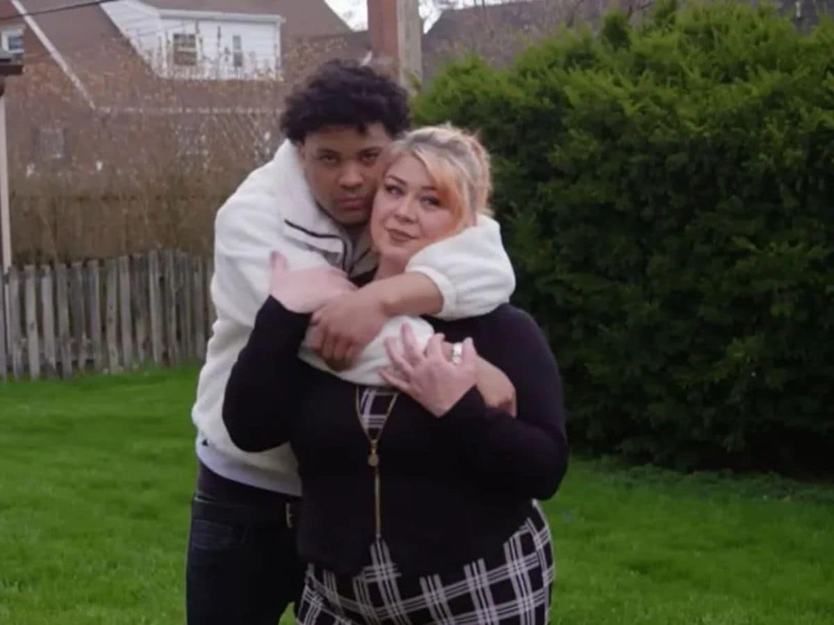 woman fell in love with sons best friend