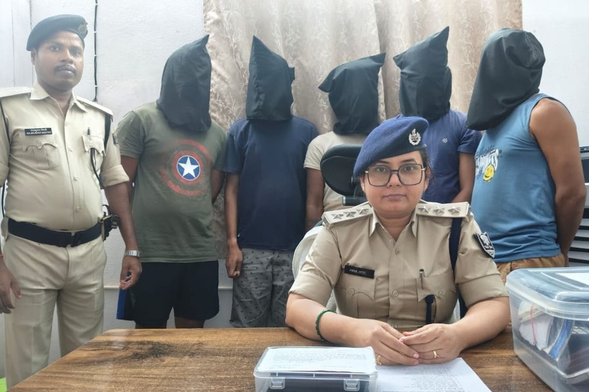 पुलिस के निशाने पर हैं नवादा के लग्जरी घर, कुल्फी के बहाने करते थे ये कांड