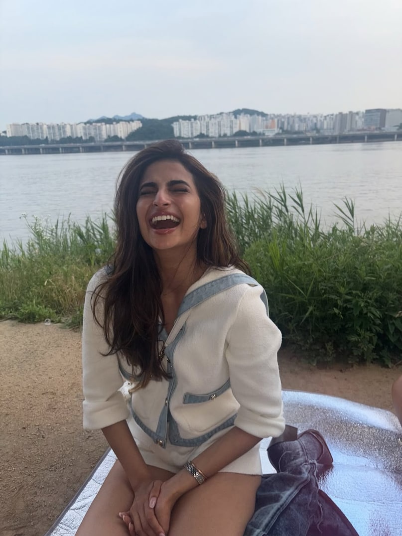 Palak Tiwari Shorts Look, Glamorous Palak Tiwari PICS, Palak Tiwari Latest Photo, Palak Tiwari Fashion Style, Shweta Tiwari Daughter, Trending Celebrity Outfit, Palak Tiwari Viral Look, HIGH WARALTS FASHOTS FASHOTS FASHON Palak Tiwari Shorts Look, Glamorous Palak Tiwari PICS, Palak Tiwari Latest Photo, Palak Tiwari Fashion Style, Shweta Tiwari Daughter, Trending Celebrity Outfit, Palak Tiwari Viral Look, HIGH WARALTS FASHOTS FASHOTS FASHON