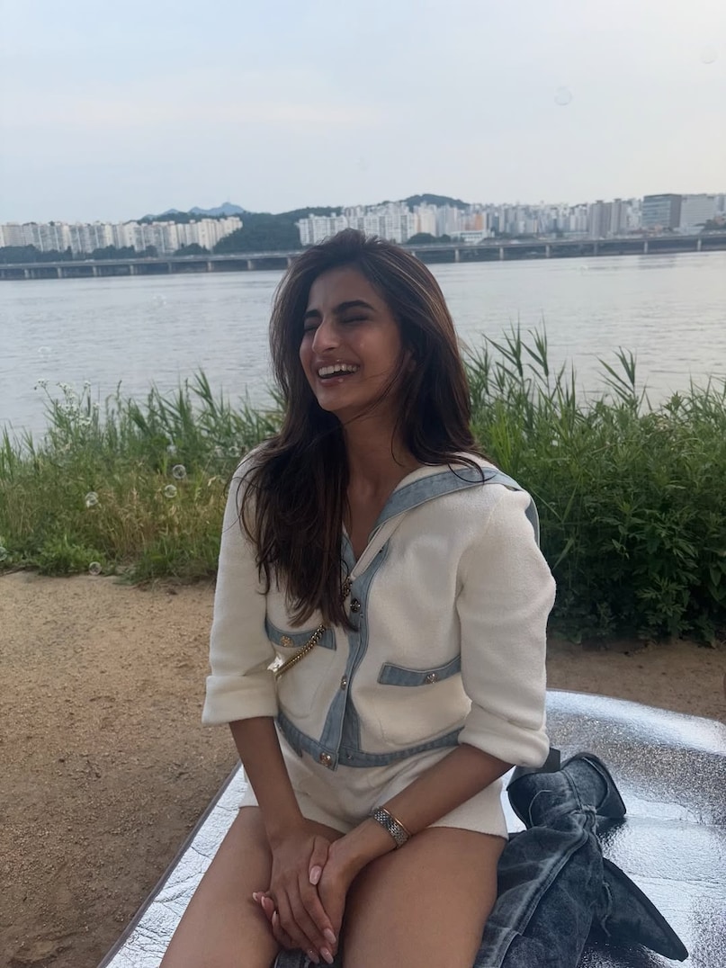 Palak Tiwari Shorts Look, Glamorous Palak Tiwari PICS, Palak Tiwari Latest Photo, Palak Tiwari Fashion Style, Shweta Tiwari Daughter, Trending Celebrity Outfit, Palak Tiwari Viral Look, HIGH WARALTS FASHOTS FASHOTS FASHON Palak Tiwari Shorts Look, Glamorous Palak Tiwari PICS, Palak Tiwari Latest Photo, Palak Tiwari Fashion Style, Shweta Tiwari Daughter, Trending Celebrity Outfit, Palak Tiwari Viral Look, HIGH WARALTS FASHOTS FASHOTS FASHON